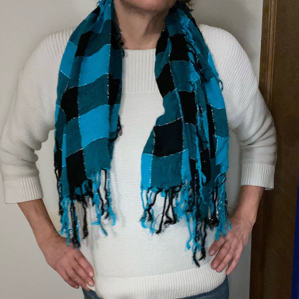 Nollie Blue & Black Scarf